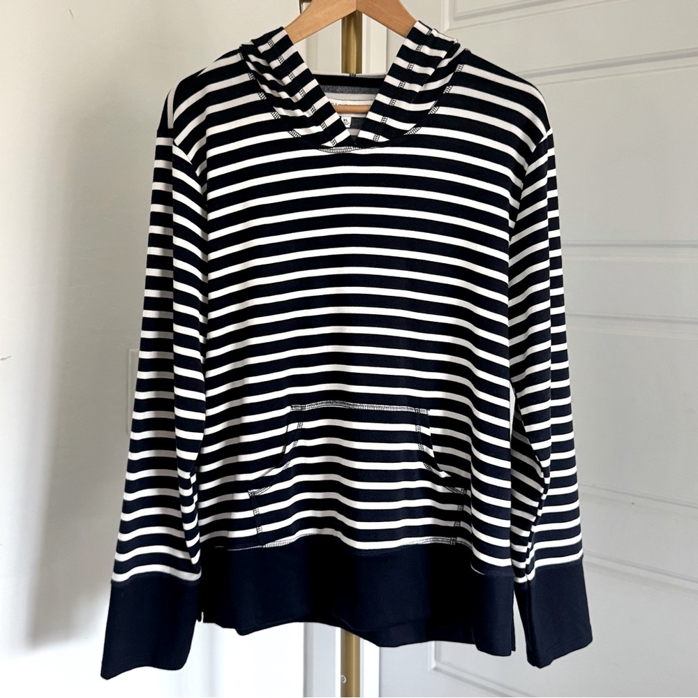 Soft Coastal Navy Blue & White Stripes Long Sleeve Pullover Hoodie Women's XL